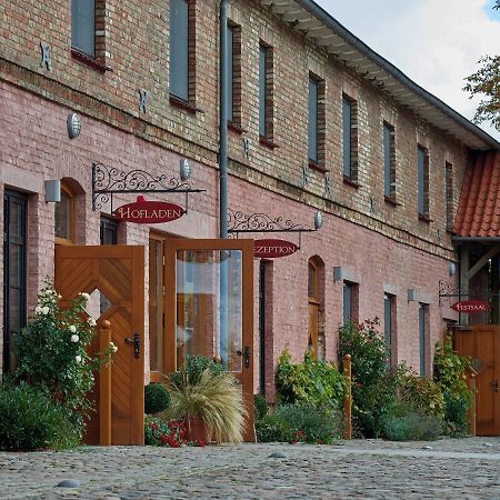 Hotel Und Restaurant Am Peenetal Liepen  Екстериор снимка