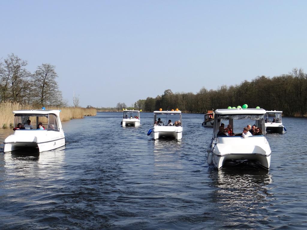 Hotel Und Restaurant Am Peenetal Liepen  Екстериор снимка