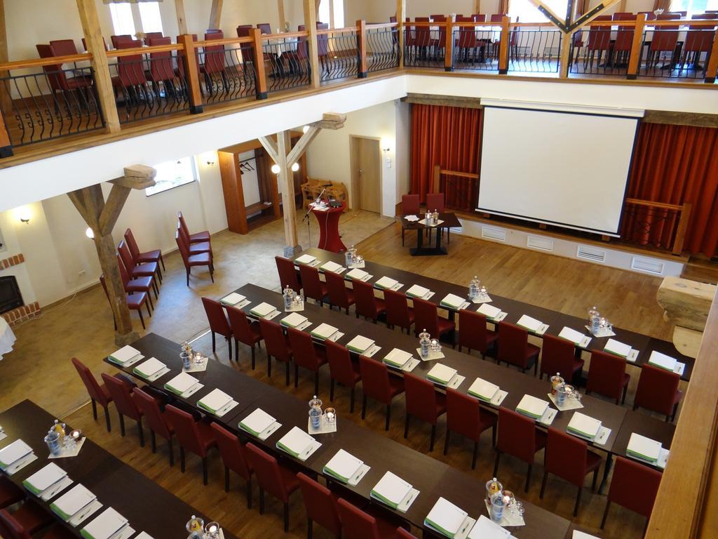 Hotel Und Restaurant Am Peenetal Liepen  Екстериор снимка